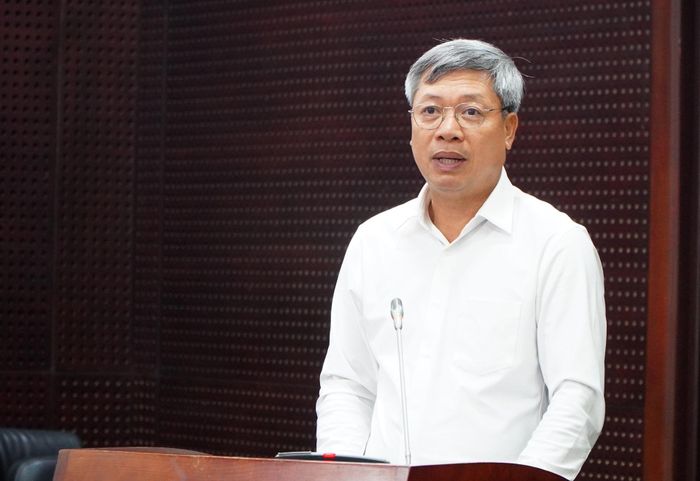 Phó Chủ tịch UBND thành phố Hồ Quang Bửu phát biểu tại tọa đàm. Ảnh: VINH ANH