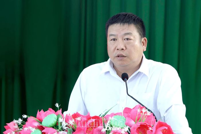 Đồng chí Võ Hoàn Hải tiếp thu, giải trình một số kiến nghị của cử tri.