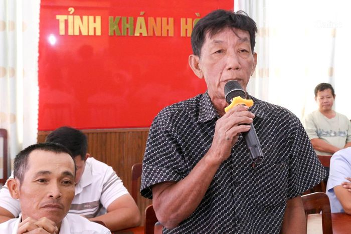 Cử tri phường Ninh Chử nêu ý kiến, kiến nghị.