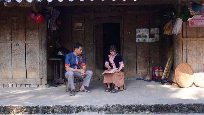 Người dân lại trở về với công việc hàng ngày.