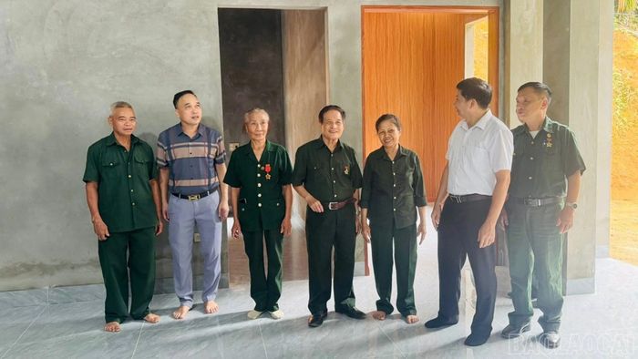 Căn nhà cấp 4 được hoàn thành giúp gia đình bà Lan yên tâm lao động, sản xuất.