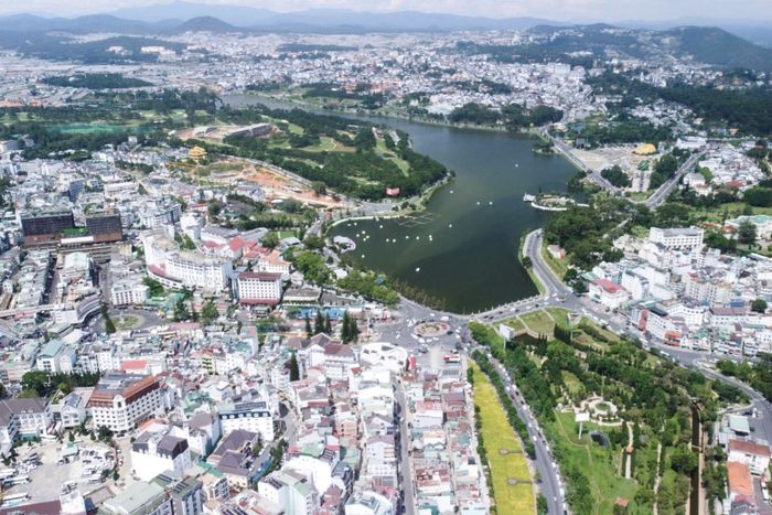 Hàng trăm trụ sở dôi dư sau sáp nhập tại Lâm Đồng đã, đang được khẩn trương sắp xếp, xử lý hiệu quả, tránh lãng phí nguồn lực Nhà nước