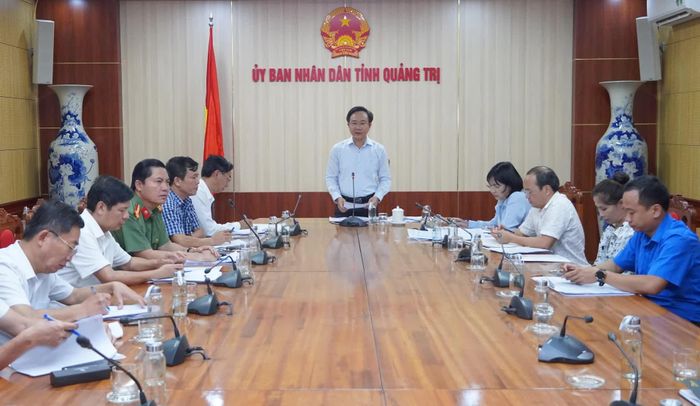 Đồng chí Hoàng Xuân Tân, Phó Chủ tịch UBND tỉnh, Trưởng ban Chỉ đạo Đại hội Thể dục thể thao tỉnh Quảng Trị lần thứ I phát biểu kết luận tại cuộc họp - Ảnh: N.H