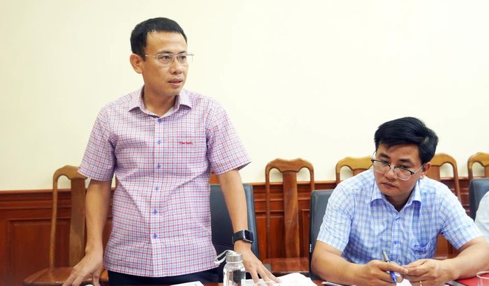 Đại biểu thảo luận tại cuộc họp - Ảnh: N.M