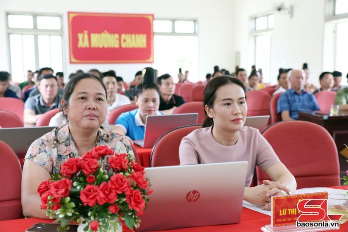 Các đại biểu tham dự Lễ ra mắt.