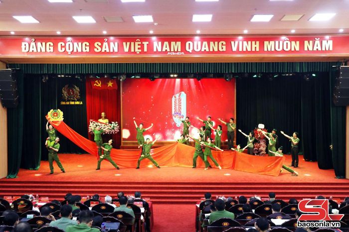 Một tiết mục văn nghệ tại chương trình.