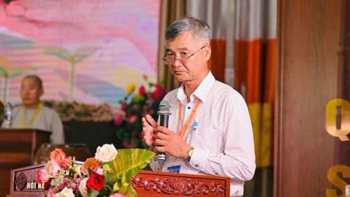 Ông Bùi Hữu Ngạn phát biểu