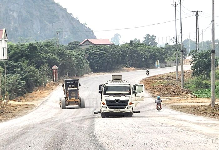 Ninh Bình quyết liệt đẩy nhanh giải ngân vốn đầu tư công các lĩnh vực xây dựng, hạ tầng.