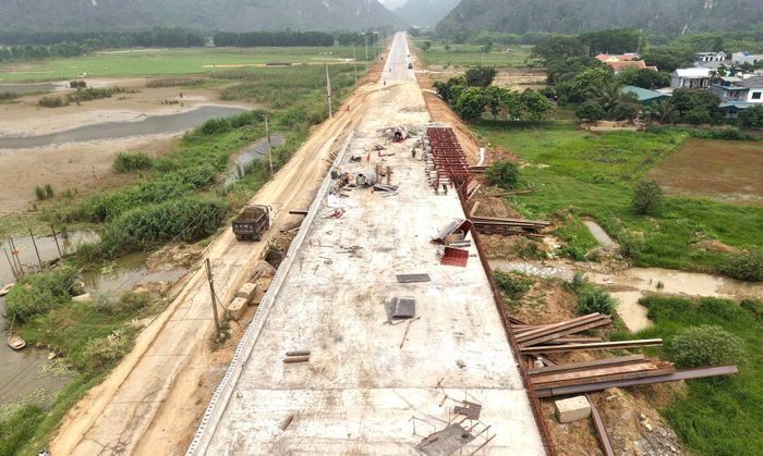 Tỉnh sẽ đánh giá hiệu quả đầu tư của từng dự án để xây dựng phương án triển khai phù hợp, bảo đảm tính khả thi và hiệu quả sử dụng nguồn vốn.