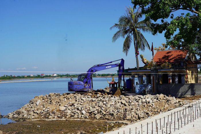 Ngành xây dựng Hà Tĩnh đang tăng cường công tác tuyên truyền, phổ biến các quy định pháp luật về xây dựng và an toàn lao động cho các chủ đầu tư, nhà thầu, đơn vị tư vấn và người lao động.