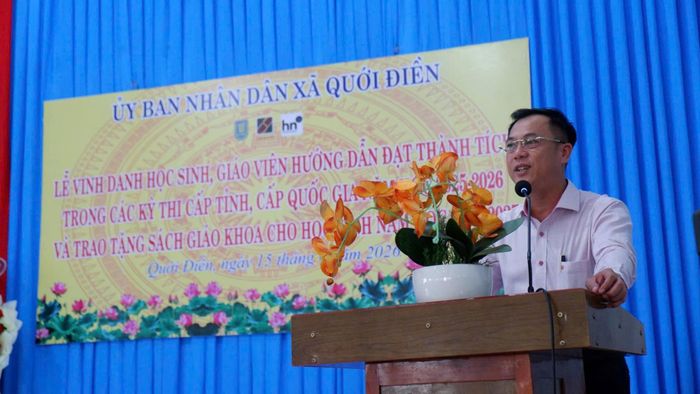 Luật sư Lê Kiên Lương phát biểu tại buổi lễ