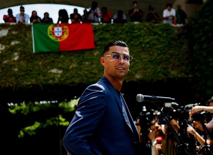 Đội trưởng của tuyển Bồ Đào Nha Cristiano Ronaldo có gốc gác từ Cape Verde. Ảnh: Facebook/@Cristiano Ronaldo