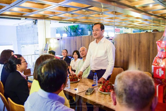 Ông Huỳnh Tân Định - Thành ủy viên, Phó Bí thư Đảng ủy UBND Thành phố phát biểu