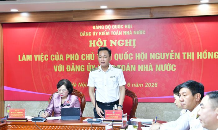 Tổng Kiểm toán nhà nước Nguyễn Hữu Nghĩa phát biểu tại Hội nghị. Ảnh: HẢI LY