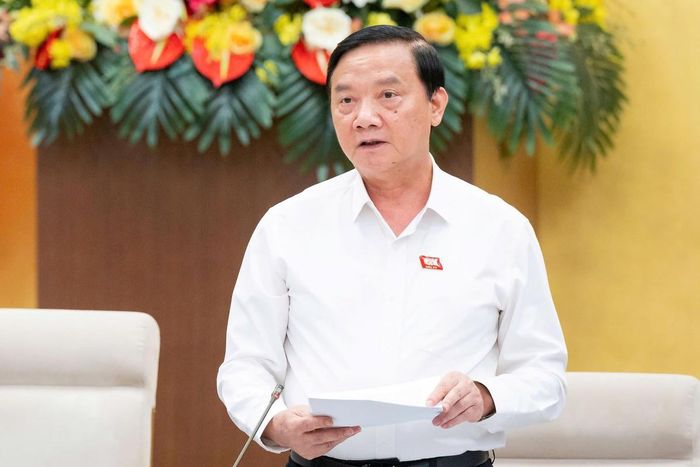 Phó Chủ tịch Quốc hội Nguyễn Khắc Định đề nghị TANDTC và cơ quan thẩm tra phối hợp khẩn trương hoàn thiện hồ sơ, trình Chủ tịch Quốc hội ký ban hành.