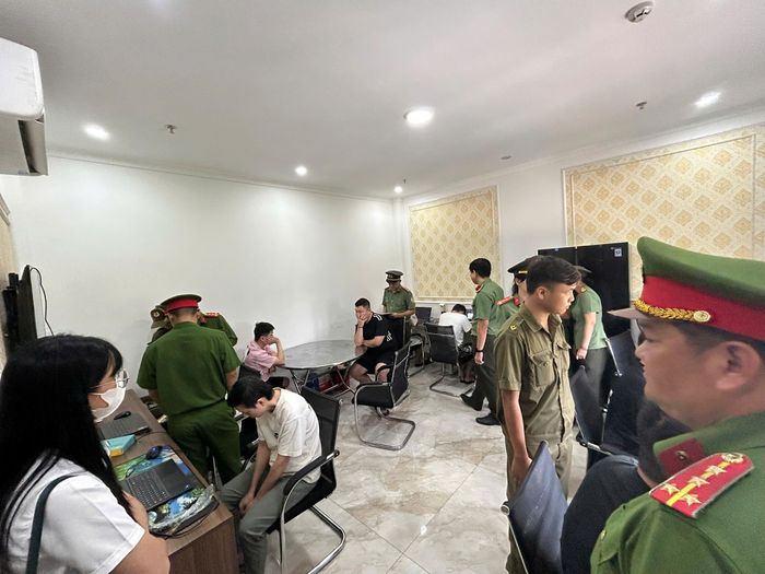 Công an TPHCM phát hiện băng nhóm 83 người nước ngoài nhập cảnh trái phép, thuê khách sạn để thiết lập "đại bản doanh" hoạt động lừa đảo