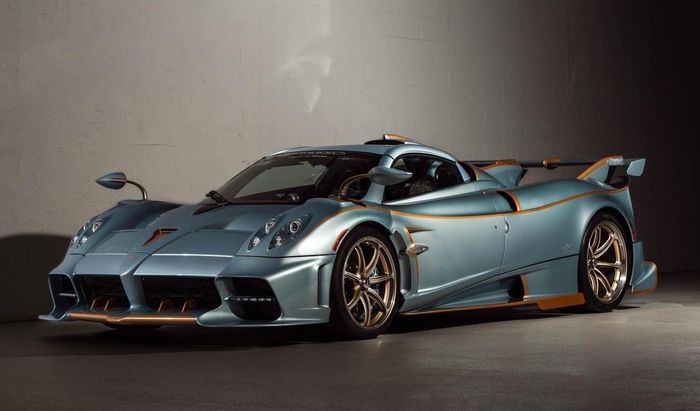 Pagani Huayra Imola Roadster.