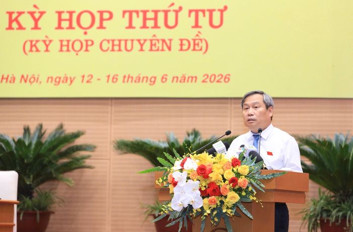 Ủy viên Trung ương Đảng, Phó Bí thư Thành ủy, Chủ tịch UBND thành phố Vũ Đại Thắng phát biểu. Ảnh: Thành Thái