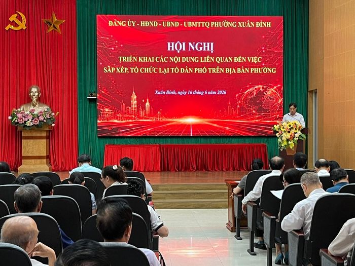 Quảng cảnh cuộc họp