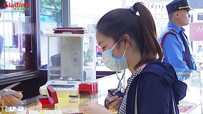 Giá bạc hôm nay ngày 16/6, bạc Phú Quý, Doji, Ancarat, Sacombank-SBJ đảo chiều giảm về vùng 70 triệu đồng/kg.