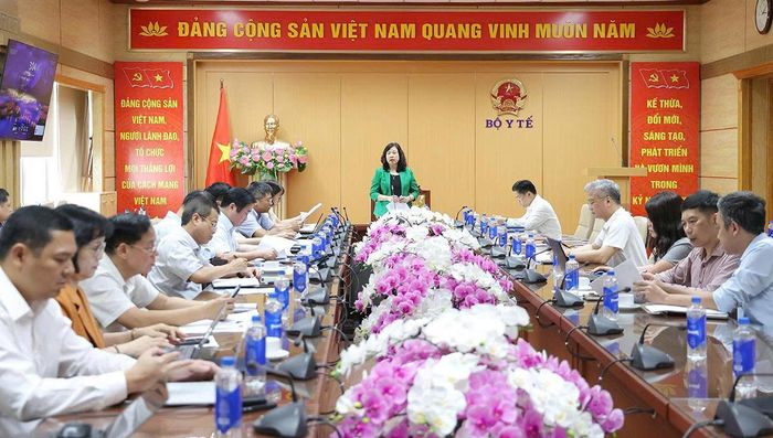 Quang cảnh cuộc họp.