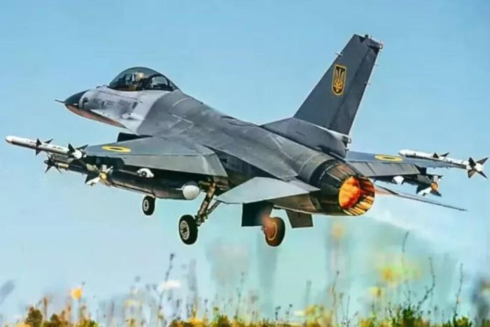 Tên lửa IRIS-T sẽ giúp các tiêm kích F-16 của Không quân Ukraine chiếm ưu thế trong không chiến cự ly gần, loại đạn này kết hợp với Meteor tầm xa tạo ra "cặp bài trùng" rất đáng chú ý.
