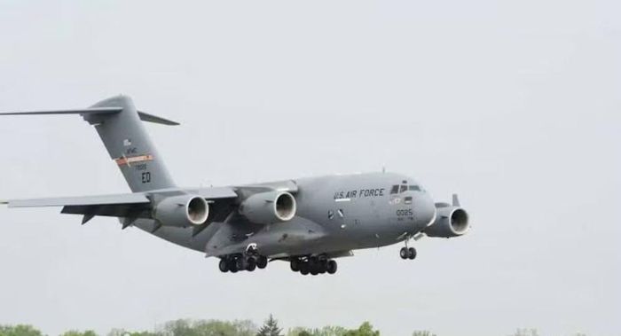 Trong nhiều năm liên tiếp, lực lượng C-17 của Mỹ phải hoạt động với cường độ cao để phục vụ các chiến dịch quân sự, vận chuyển khí tài, cứu trợ nhân đạo và triển khai lực lượng trên phạm vi toàn cầu.
