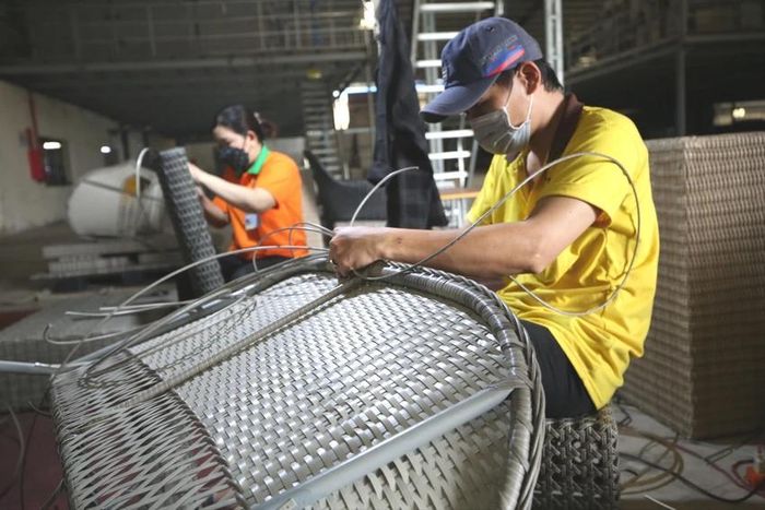 Dự kiến sẽ bổ sung nhiều chính sách mới để tăng nâng cao mức độ bảo vệ và phát huy vai trò phòng ngừa, chia sẻ rủi ro của Quỹ bảo hiểm TNLĐ-BNN. Ảnh: HẠ QUYÊN