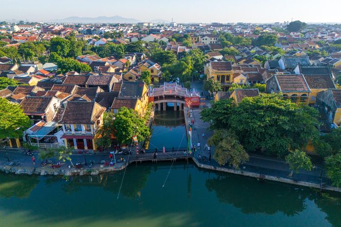  Chùa Cầu ở phố cổ Hội An nhìn từ trên cao, ngày 3/8/2024. Ảnh: Phạm Toàn 