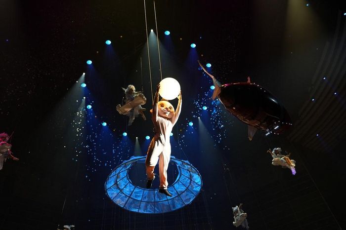 Sau các suất diễn miễn phí, từ ngày 20.6 này, "Mơ Show” sẽ bán vé và biểu diễn định kỳ vào sáng cuối tuần, tạo thêm điểm trình diễn nghệ thuật mới cho khán giả và du khách