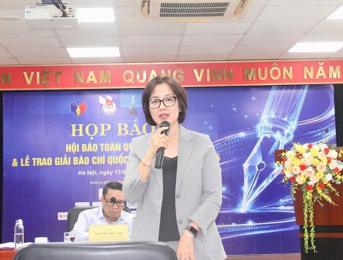 Bà Lê Mỹ Ái Linh, Giám đốc Bảo tàng Báo chí Việt Nam