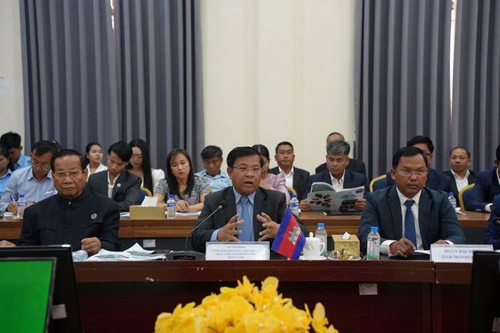 Lãnh đạo tỉnh Mondulkiri tham dự Diễn đàn. Ảnh: Hà My