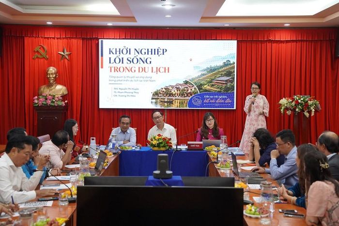Chuyên gia chia sẻ các kết quả nghiên cứu