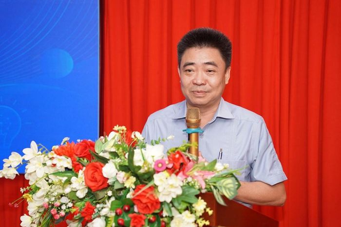 PGS.TS. Lâm Nhân, Hiệu trưởng Trường Đại học Văn hóa TP.HCM cho rằng sự năng động, sáng tạo của sinh viên cùng với sự dẫn dắt của giảng viên và doanh nghiệp là những yếu tố quan trọng góp phần hiện thực hóa các ý tưởng khởi nghiệp