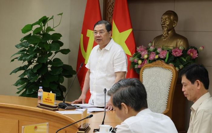 Phó Thủ tướng Thường trực Phạm Gia Túc nêu rõ, Luật Hàng không dân dụng Việt Nam và các nghị định hướng dẫn có vai trò rất quan trọng - Ảnh: VGP/Phương Nguyên