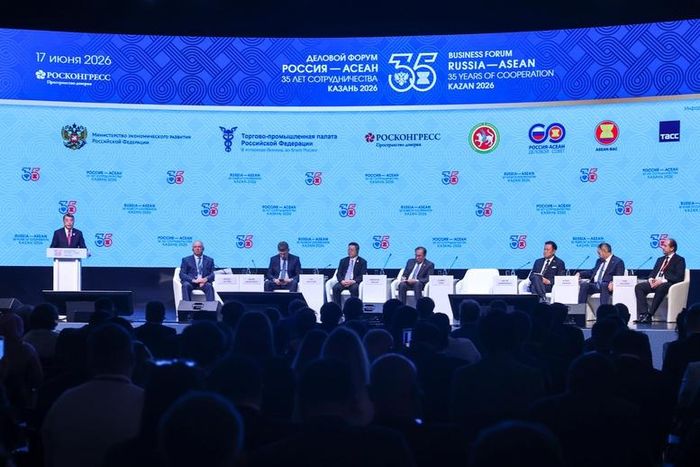 Thủ tướng đề nghị ASEAN và Nga thúc đẩy các chương trình hợp tác đổi mới, hỗ trợ doanh nghiệp công nghệ và doanh nghiệp trẻ, hình thành hệ sinh thái đổi mới sáng tạo năng động - Ảnh: VGP/Nhật Bắc