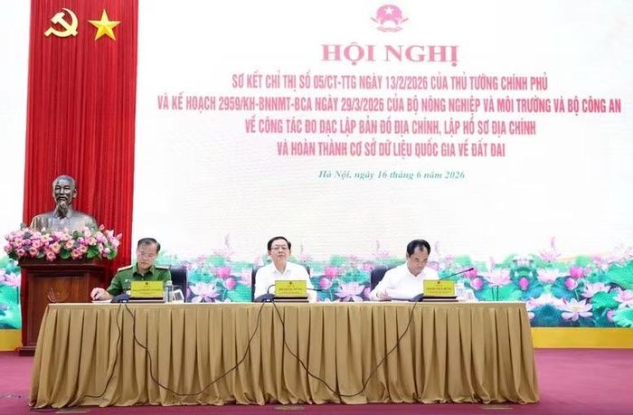 Phó Thủ tướng Hồ Quốc Dũng và các đại biểu dự hội nghị. (Ảnh: VGP/Gia Huy)