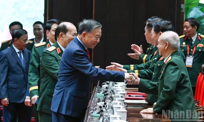 Tổng Bí thư, Chủ tịch nước Tô Lâm với các đại biểu dự Đại hội. (Ảnh: DUY LINH)