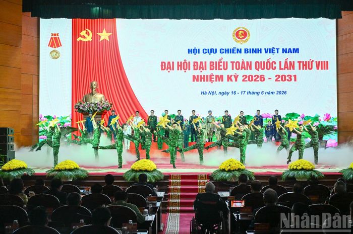 Chương trình nghệ thuật chào mừng Đại hội. (Ảnh: DUY LINH)