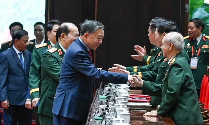 Tổng Bí thư, Chủ tịch nước Tô Lâm chúc mừng các đại biểu về dự Đại hội.