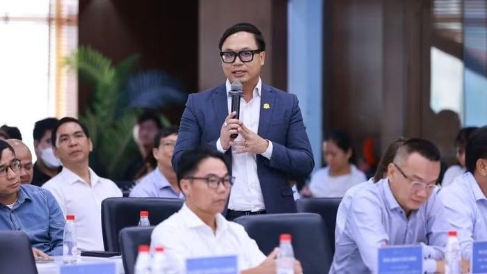 Chuyên gia phát biểu tại hội thảo.