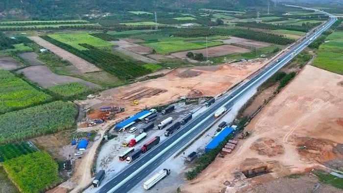 Trạm dừng nghỉ Nha Trang-Cam Lâm.