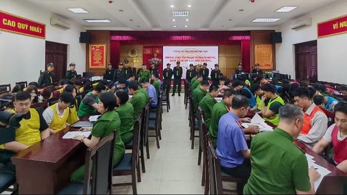 Theo cơ quan điều tra, hành vi phạm tội có sự câu kết giữa nhiều đối tượng, phân công vai trò cụ thể.