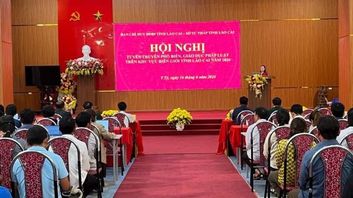 Quang cảnh chương trình.