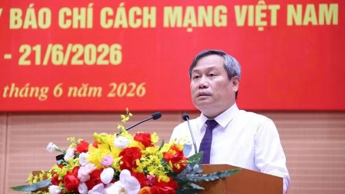 Chủ tịch Ủy ban nhân dân thành phố Hà Nội Vũ Đại Thắng phát biểu tại buổi gặp mặt.