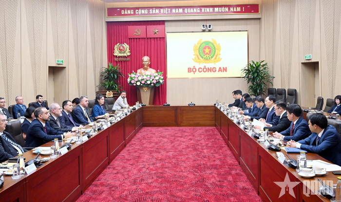 Quang cảnh buổi tiếp.