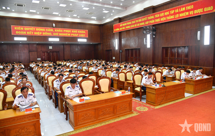 Quang cảnh buổi sinh hoạt.