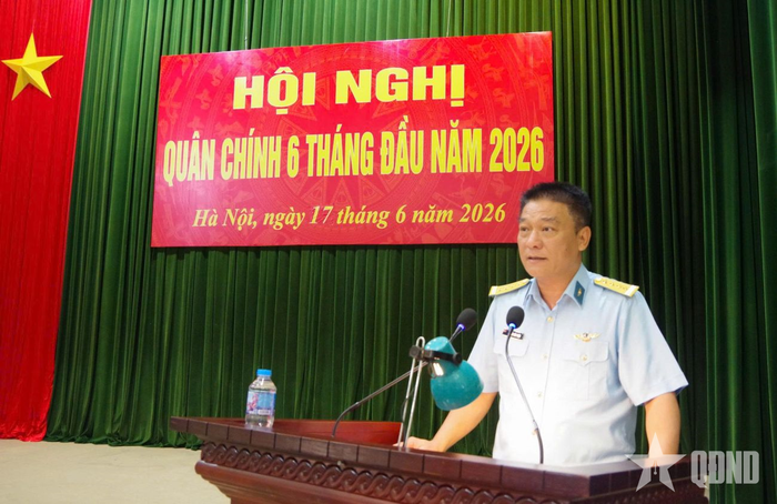 Đại tá Nguyễn Văn Thiện phát biểu chỉ đạo hội nghị.