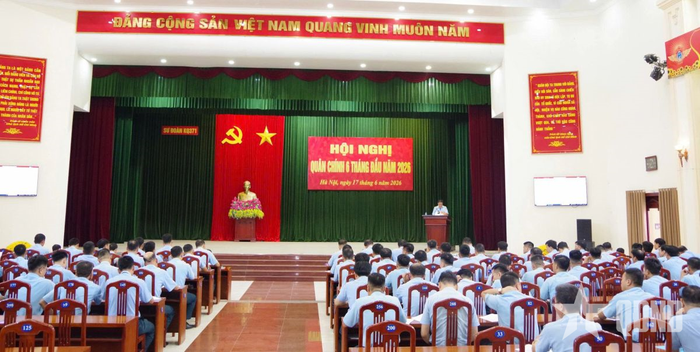 Quang cảnh hội nghị.