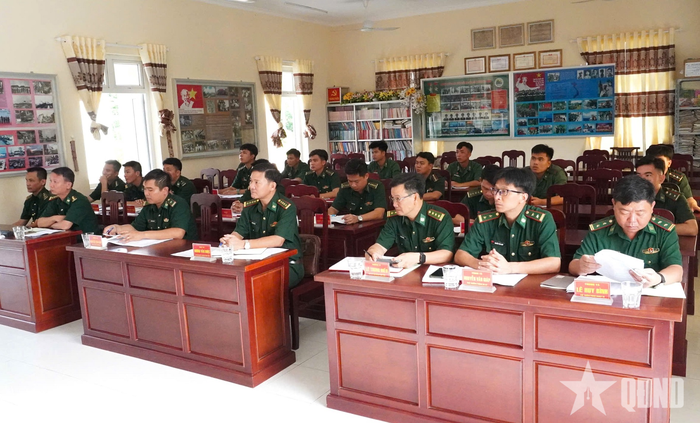 Các đại biểu dự hội nghị.